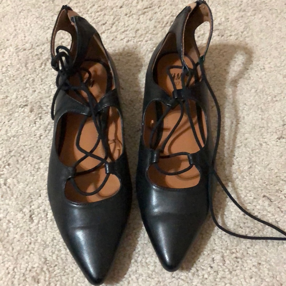 Ballet flats